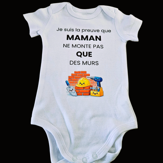Body Je suis la preuve que.. Maman Bâtiment