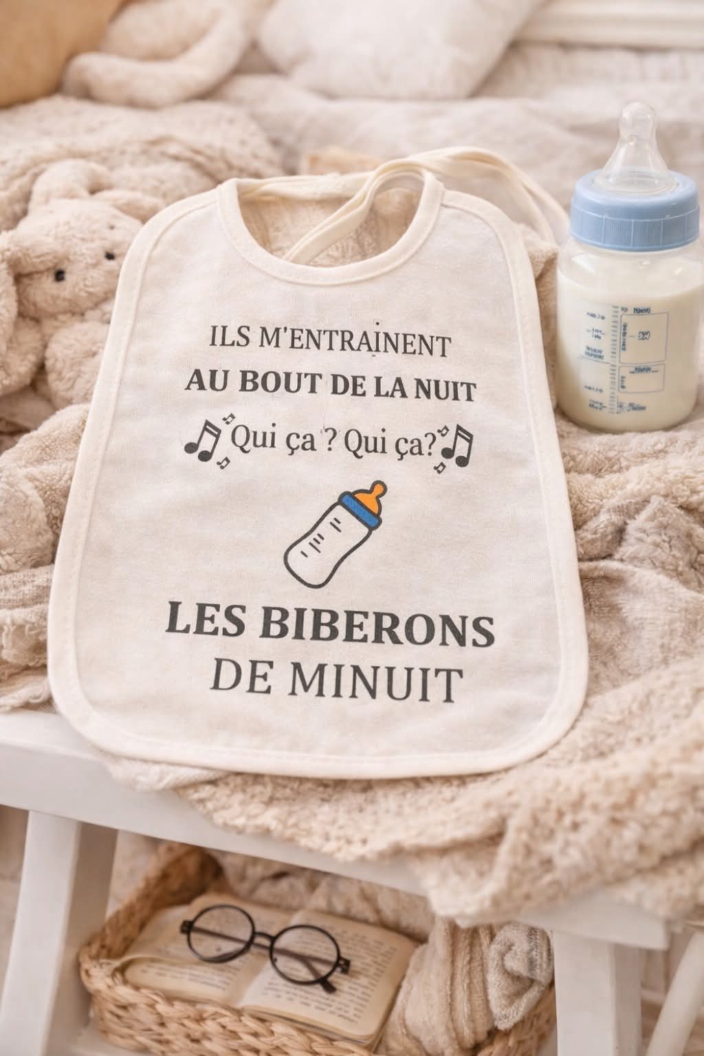 Bavoir Ils m'entraînent au bout de la nuit... les biberons de minuit